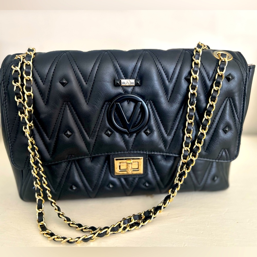 🤩 NWOT Valentino by Mario Valentino Posh Diamond Leather Shoulder Bag